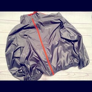 Women’s Columbia wind breaker